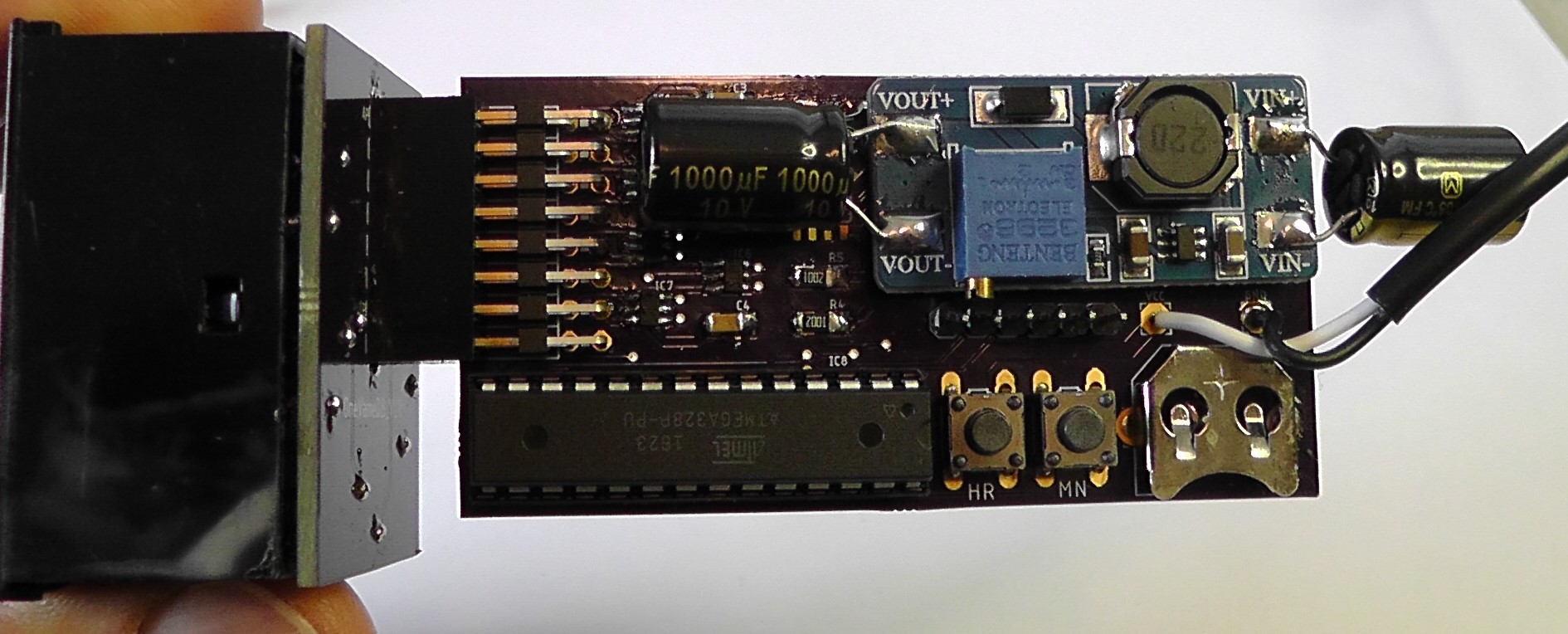 Assembled OneVane Clock